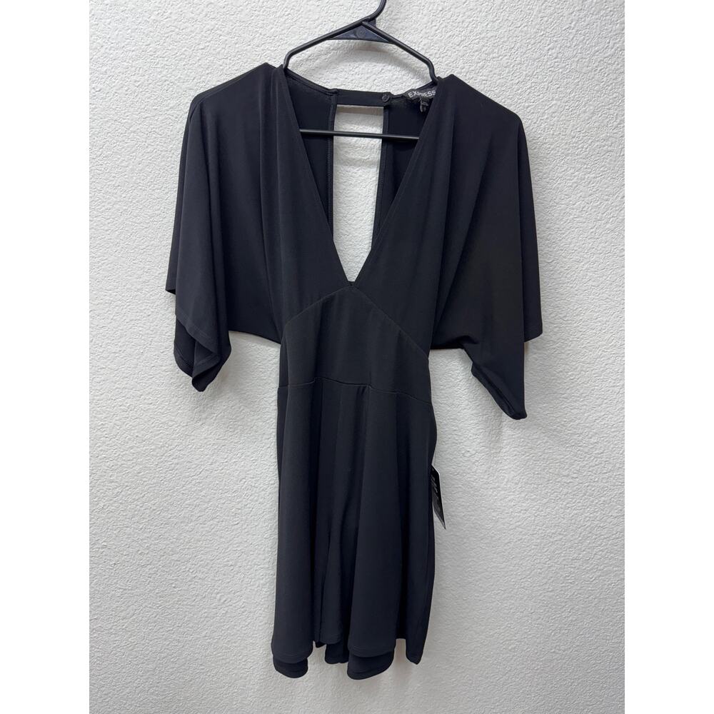 Express Romper Women's Size S Black Tie Waist Bat Wing V Neck LBD New